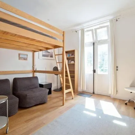 St Germain With Terrace Apartament
