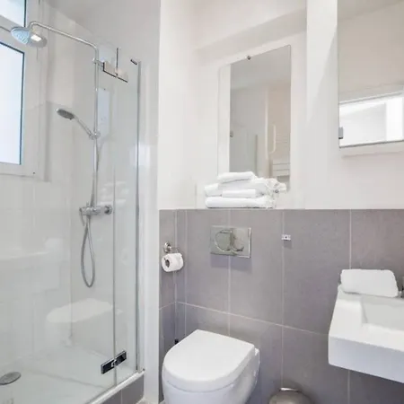 St Germain With Terrace