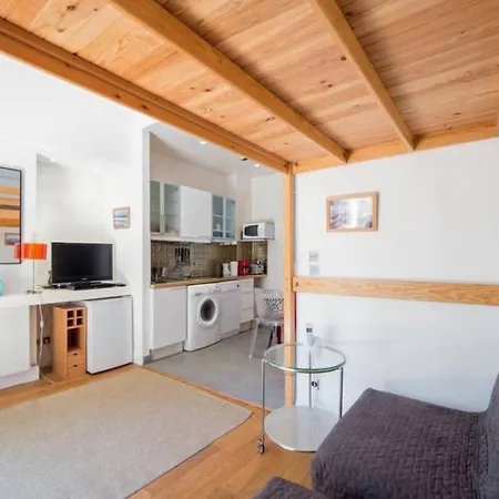 St Germain With Terrace *